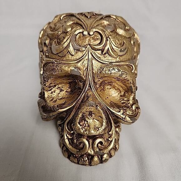 Gold Scroll Skull Candle Halloween Victorian Gothic Décor 5 x 4 - Picture 1 of 6